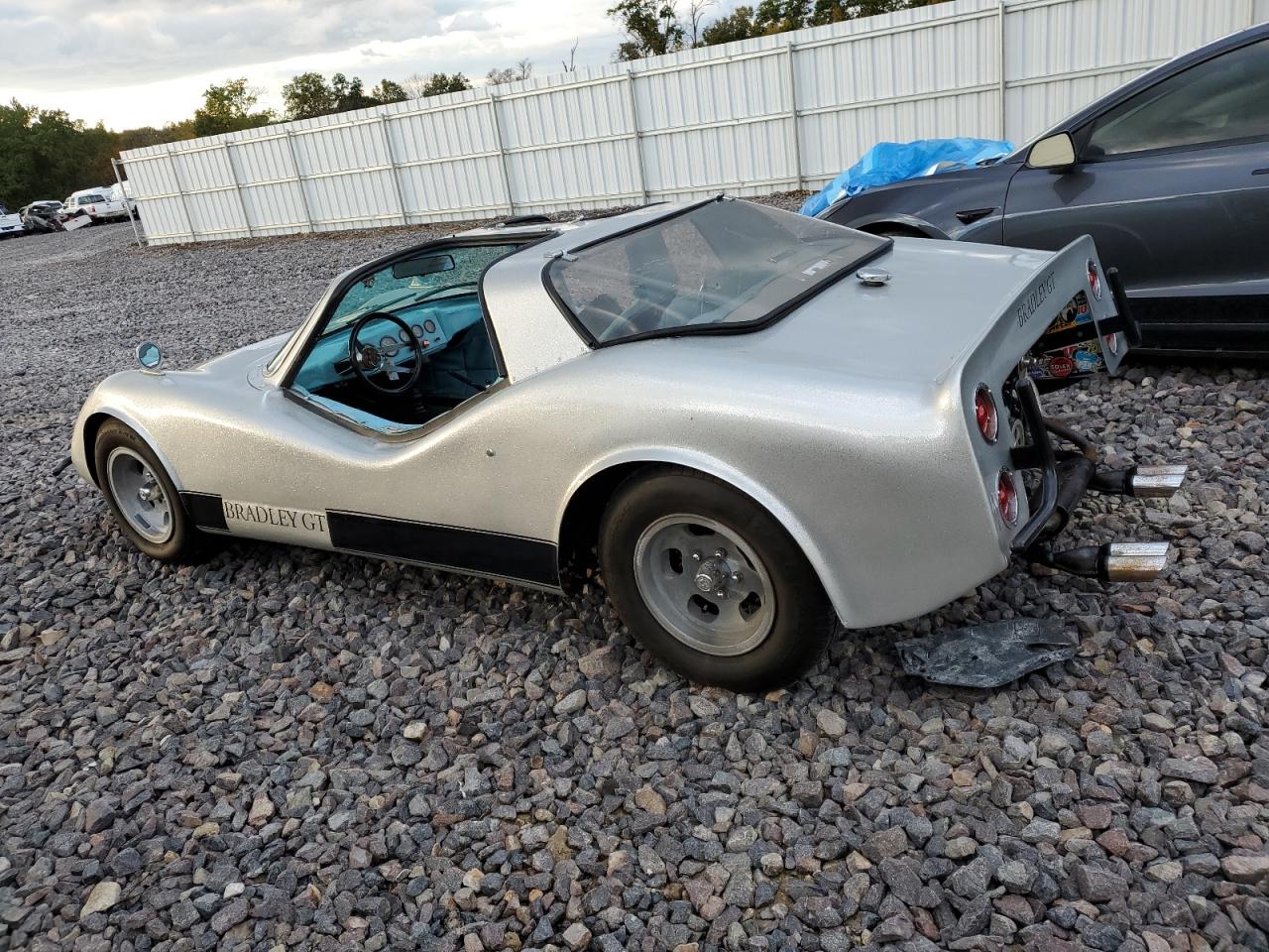 Volkswagen Beetle Image 5