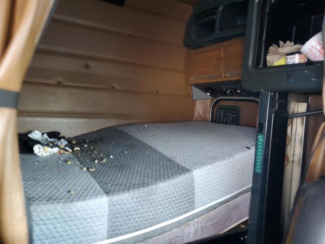 Peterbilt 379 Image 10