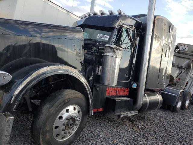 Peterbilt 379 Image 8