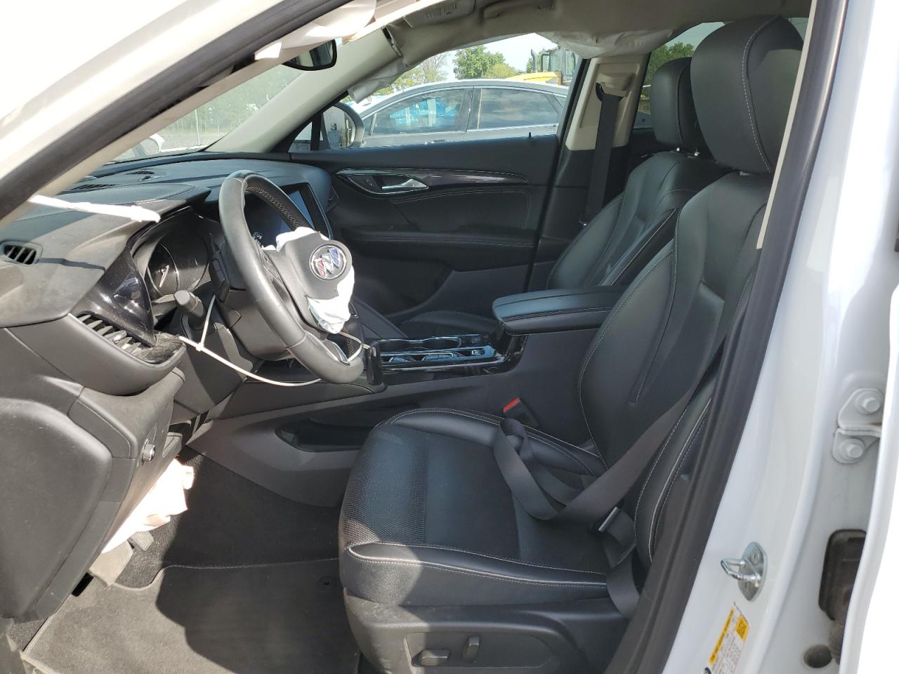 Buick Envision Essence Image 6