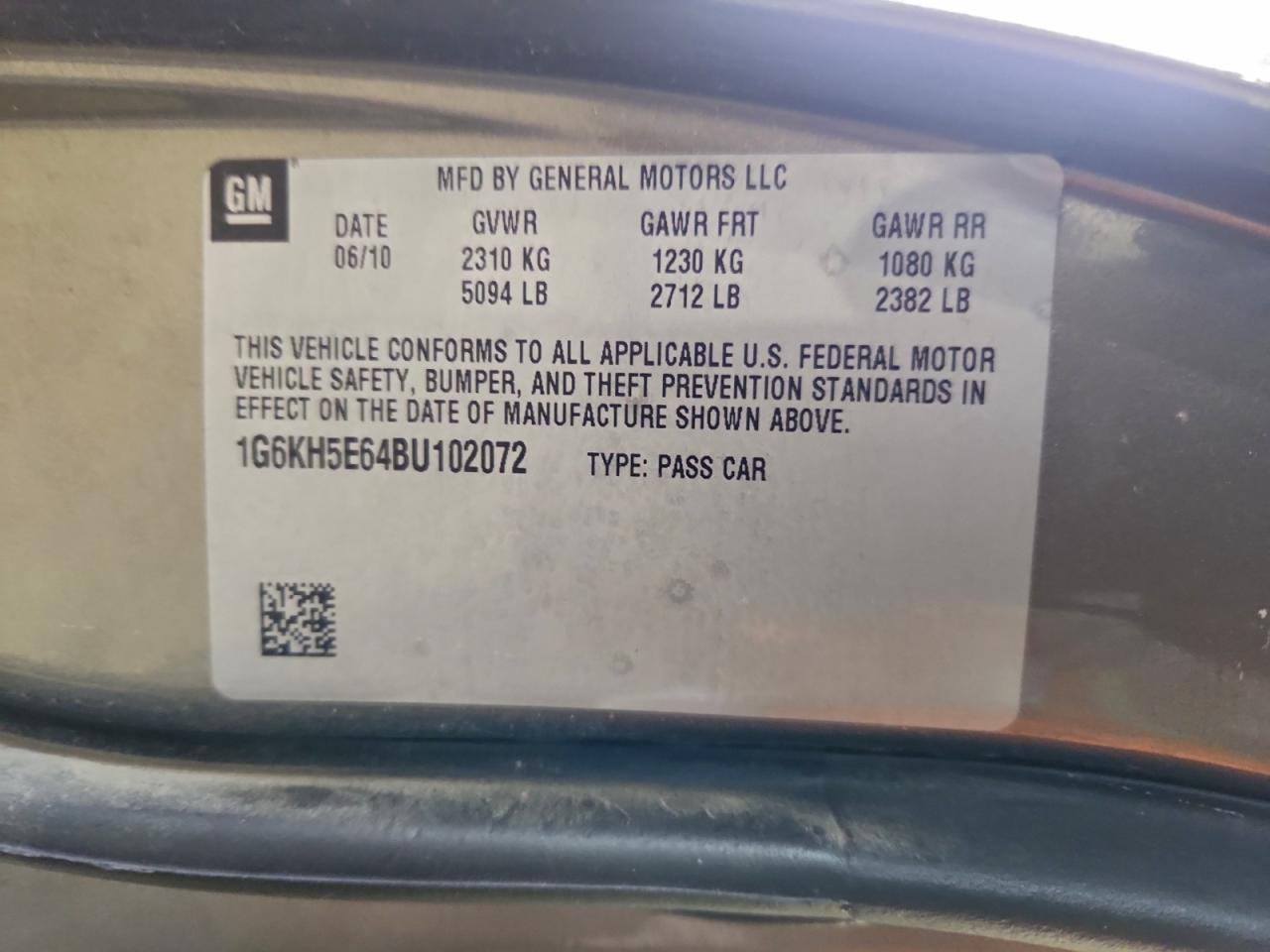 Cadillac DTS Premium Collection Image 10