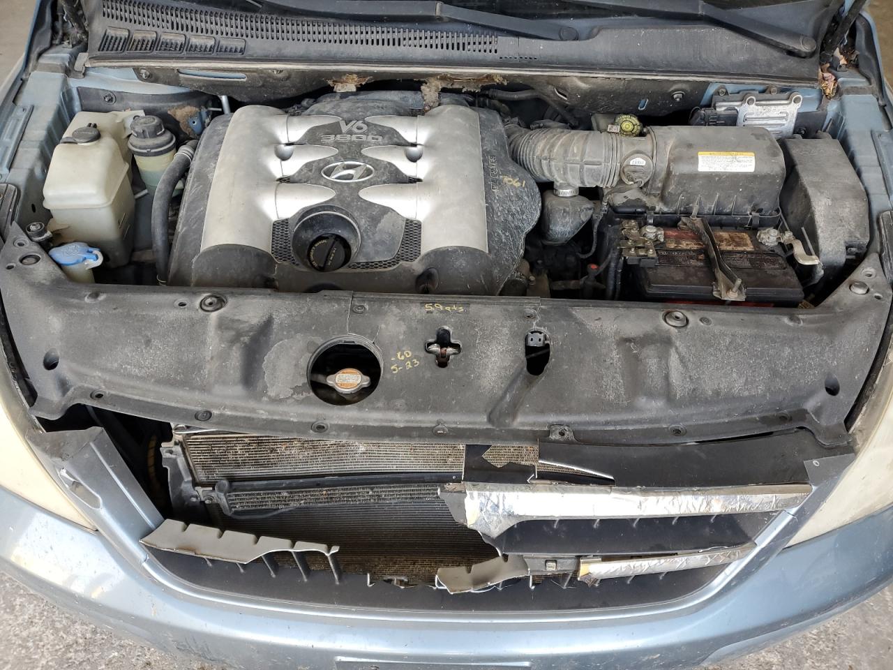 Hyundai Entourage Gls Image 6