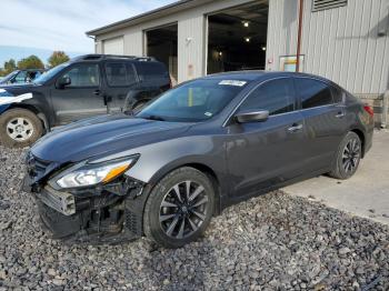  Salvage Nissan Altima