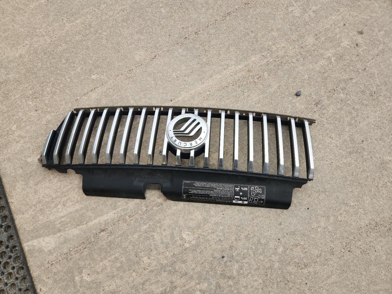 Mercury Mariner Image 13