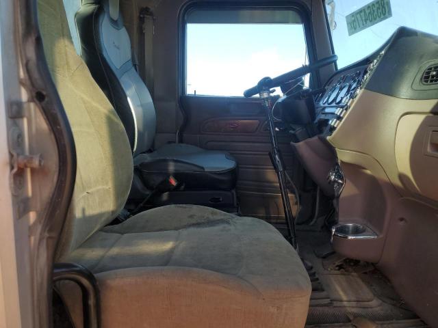 Peterbilt Tractor 379 Image 7