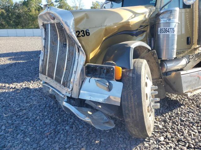 Peterbilt Tractor 379 Image 8