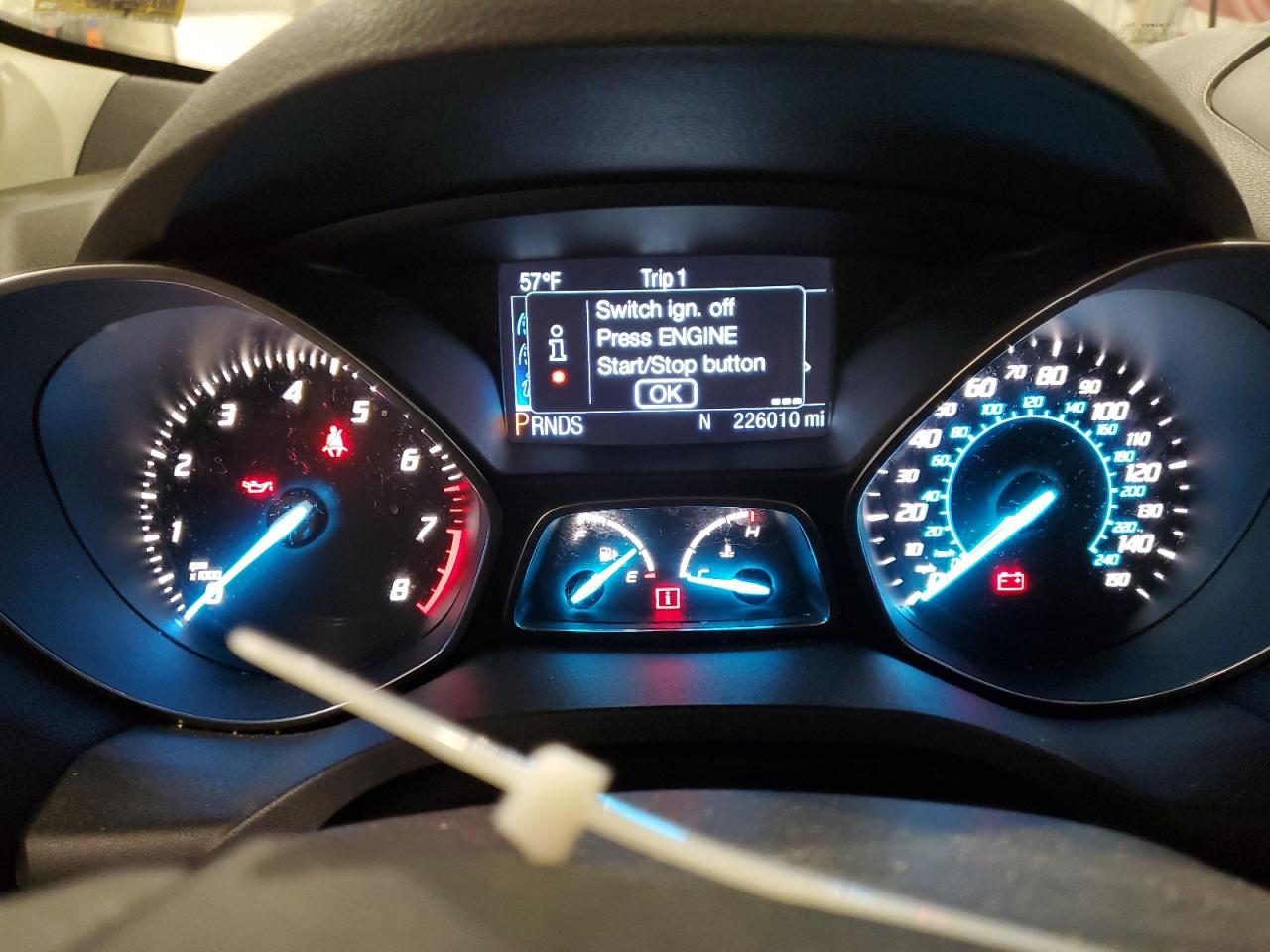 Ford Escape Titanium Image 12