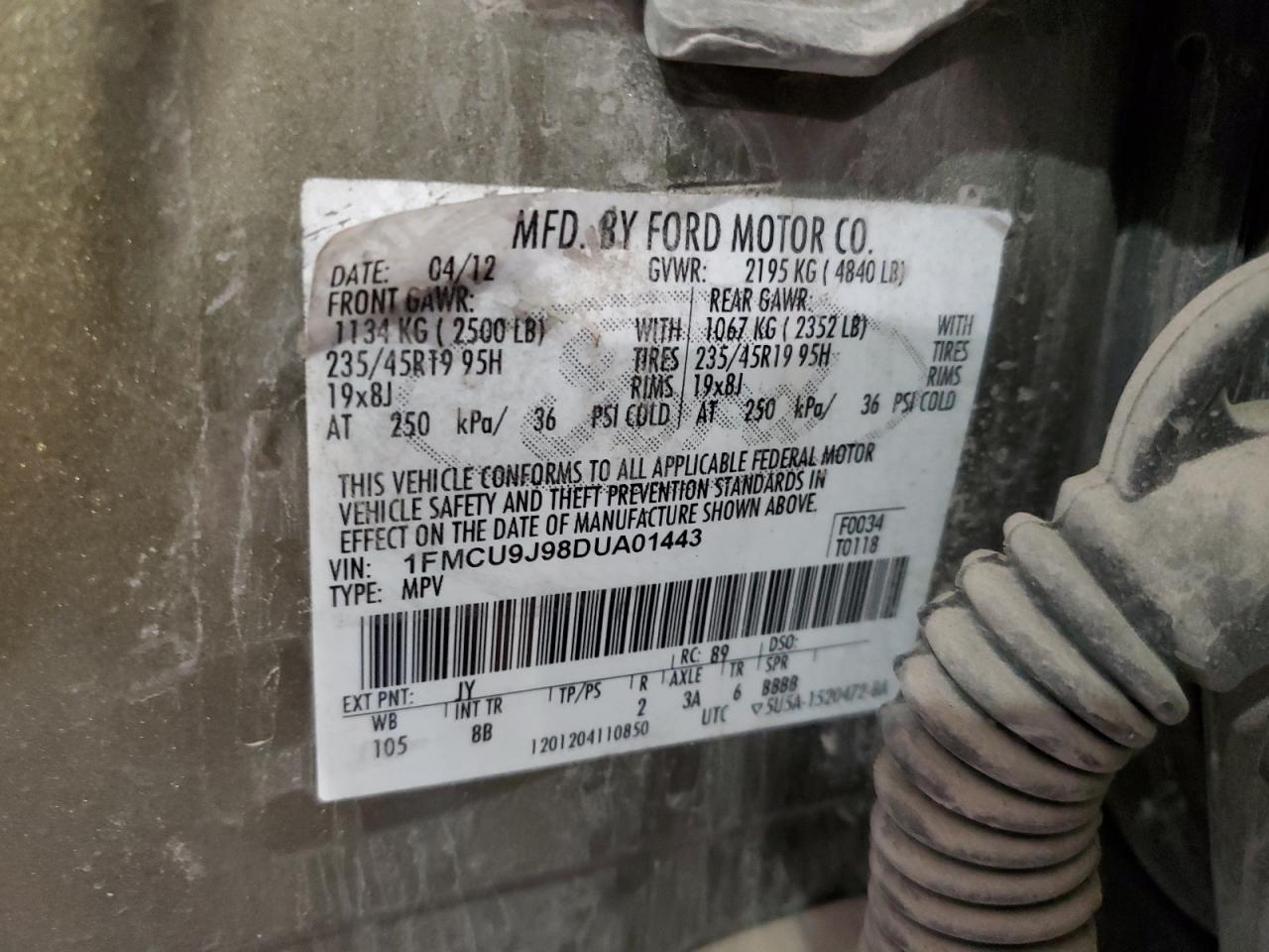 Ford Escape Titanium Image 10