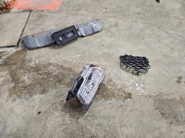 Toyota Tacoma Double Cab Image 13