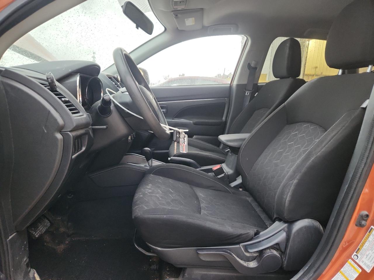 Mitsubishi Outlander Es Image 6