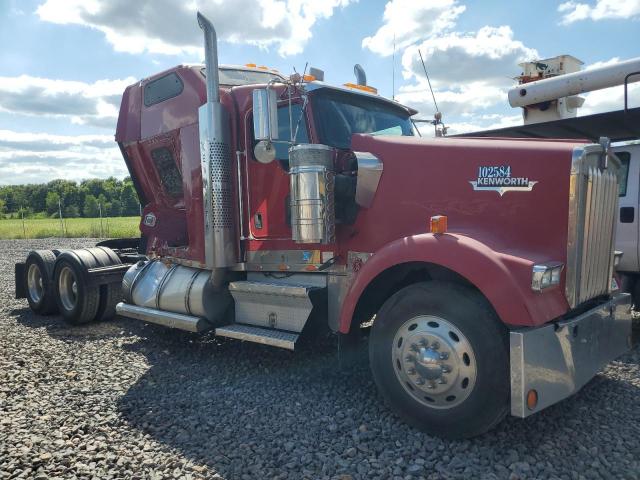 Salvage Kenworth W900