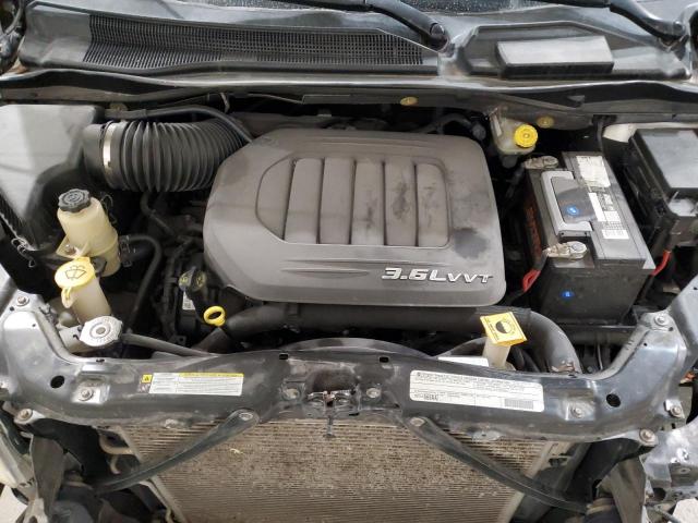 Chrysler Minivan Touring Image 10