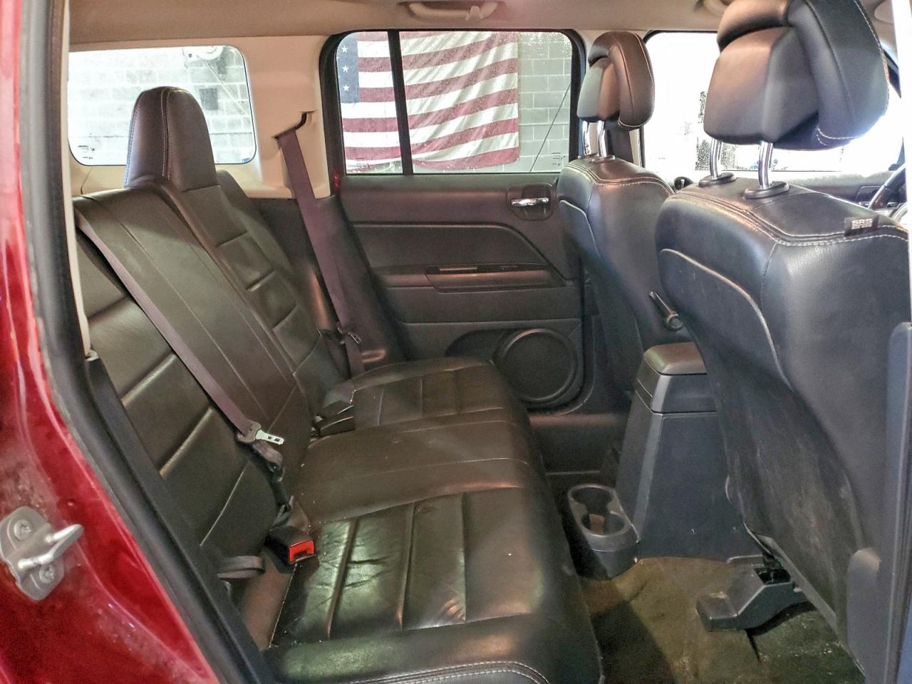 Jeep Patriot Latitude Image 9