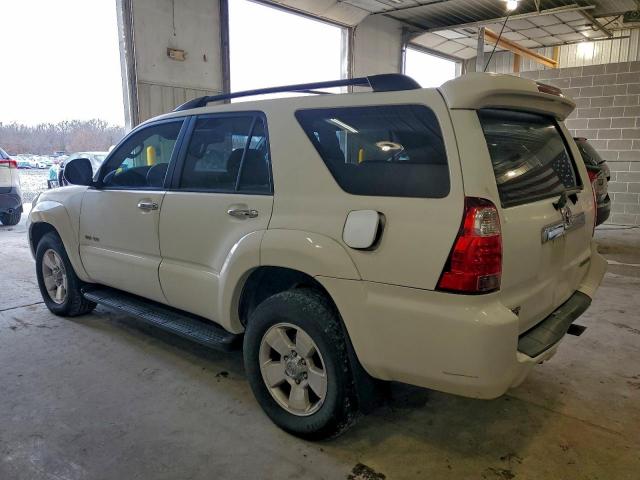 Toyota 4Runner Sr5 Image 4