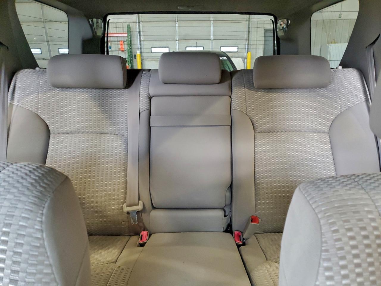 Toyota 4Runner Sr5 Image 13