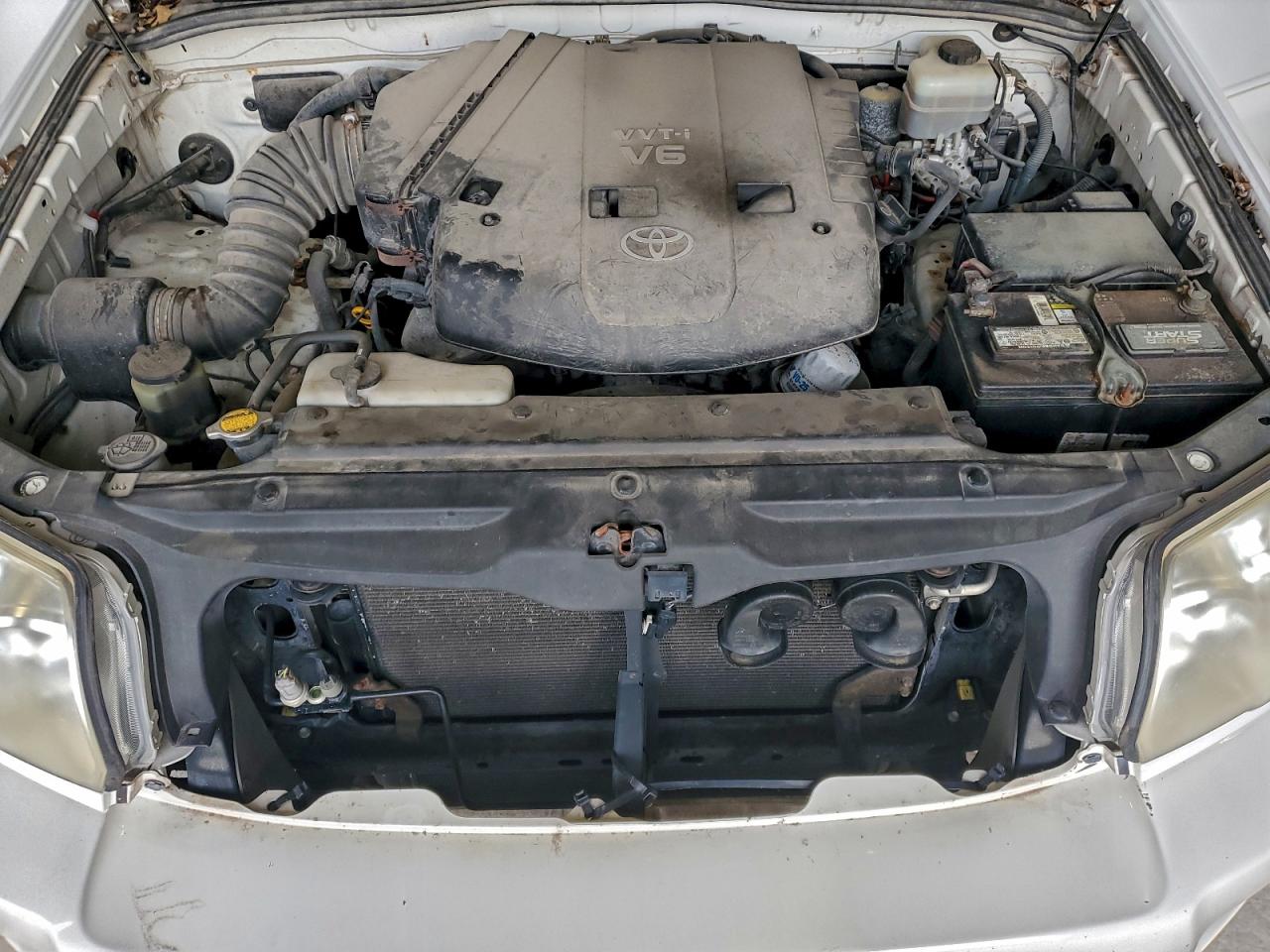 Toyota 4Runner Sr5 Image 12