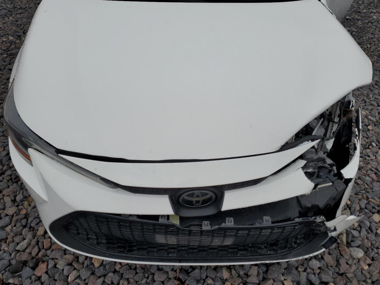 Toyota Corolla Le Image 6