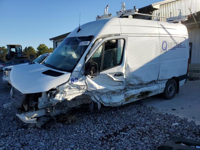  Salvage Mercedes-Benz Sprinter