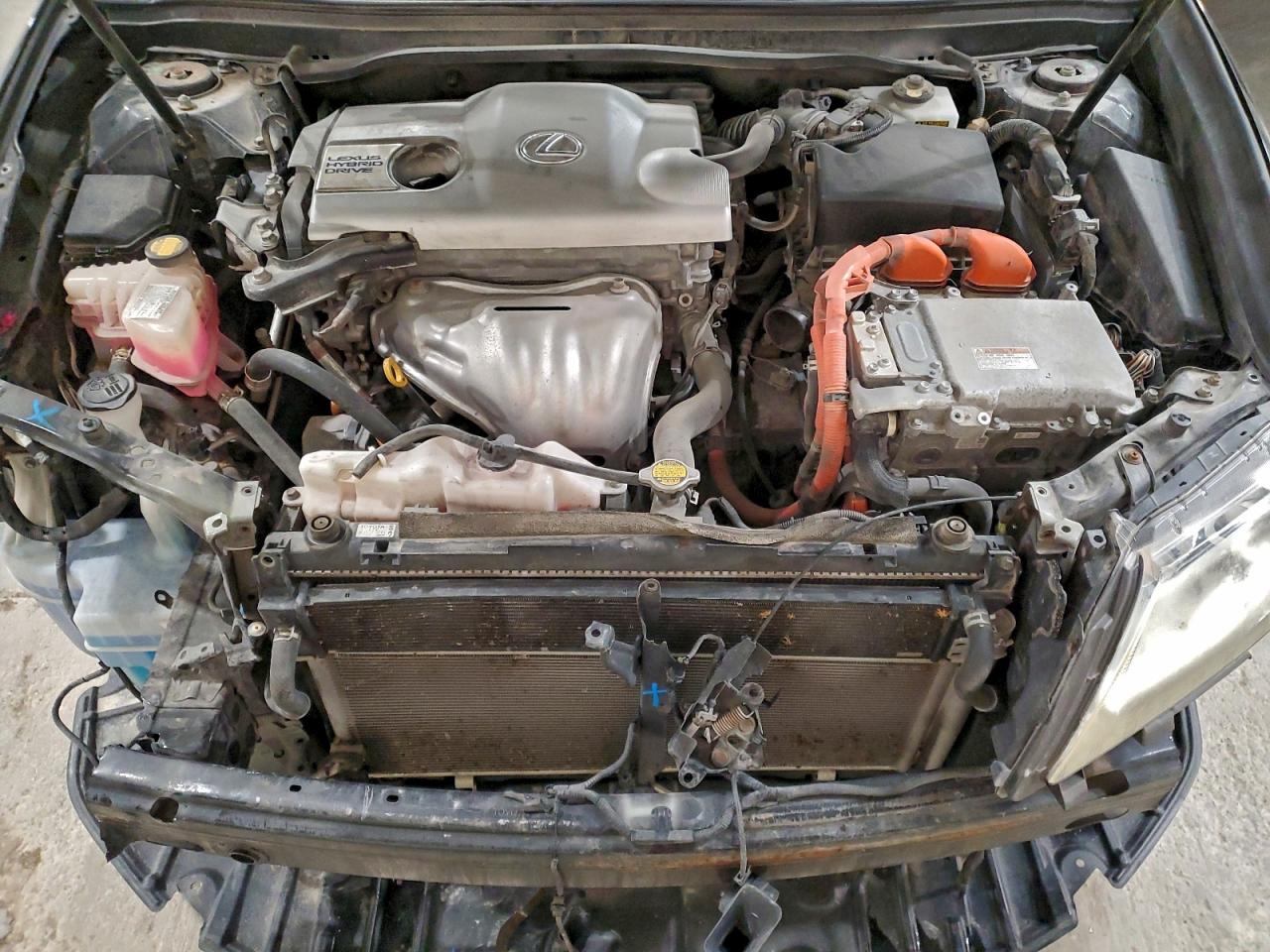 Lexus Es 300h Image 6