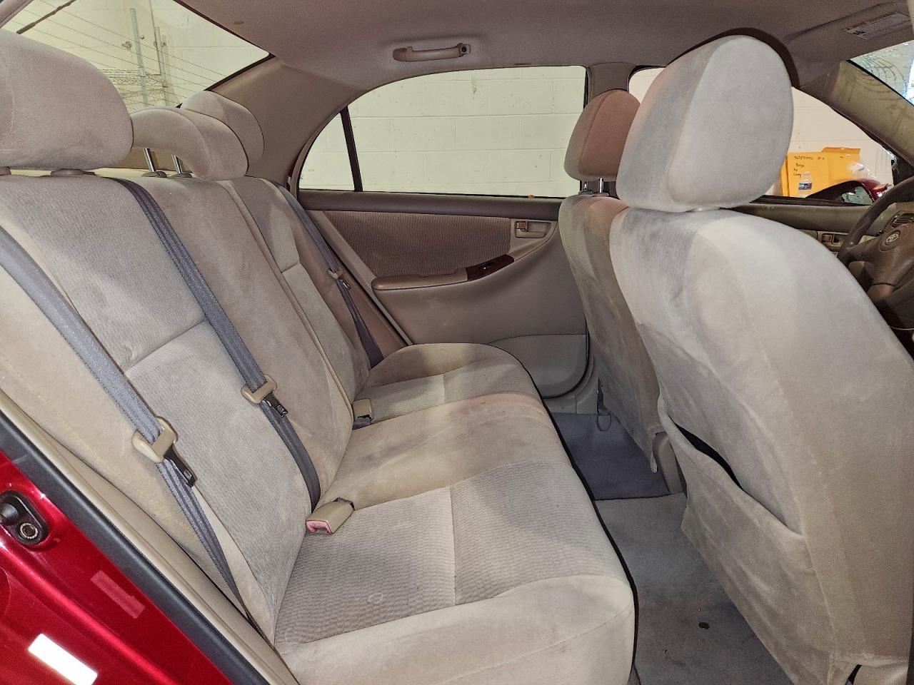 Toyota Corolla Ce Image 3