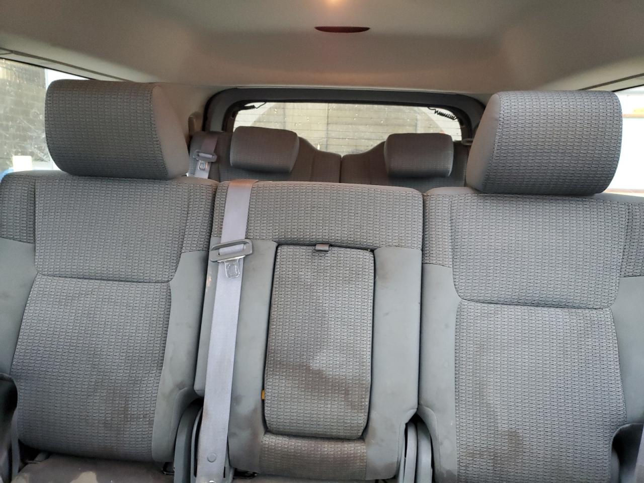 Jeep Commander Image 13