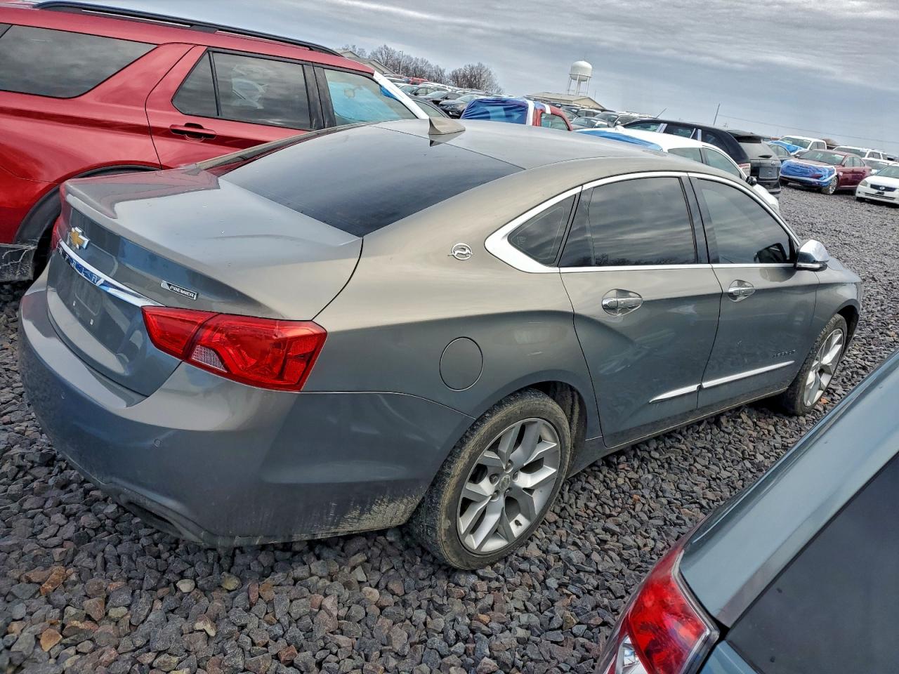 Chevrolet Impala Premier Image 3