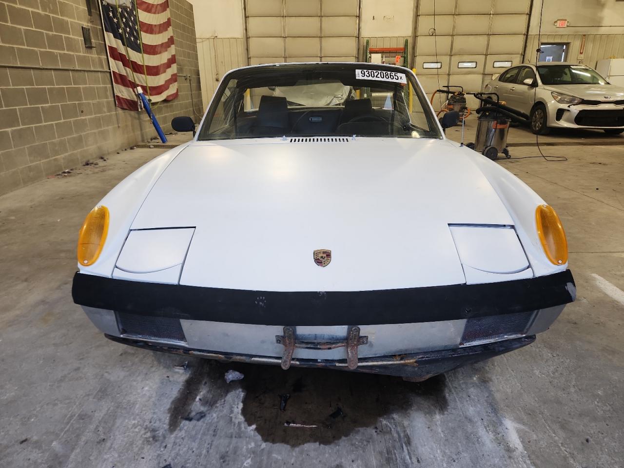 Porsche 914 Image 9