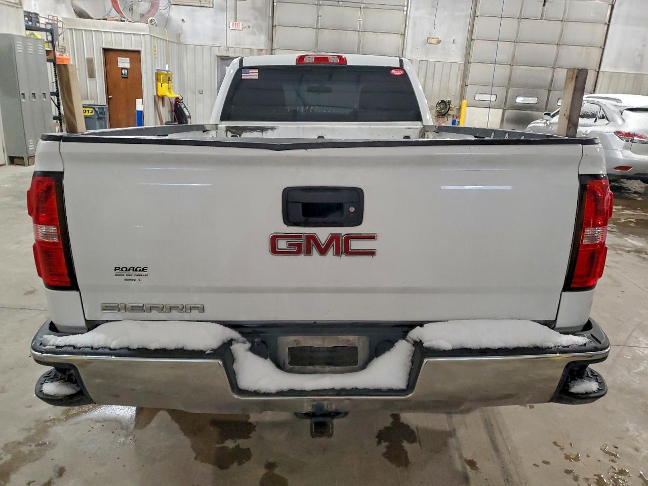 GMC Sierra C1500 Image 7