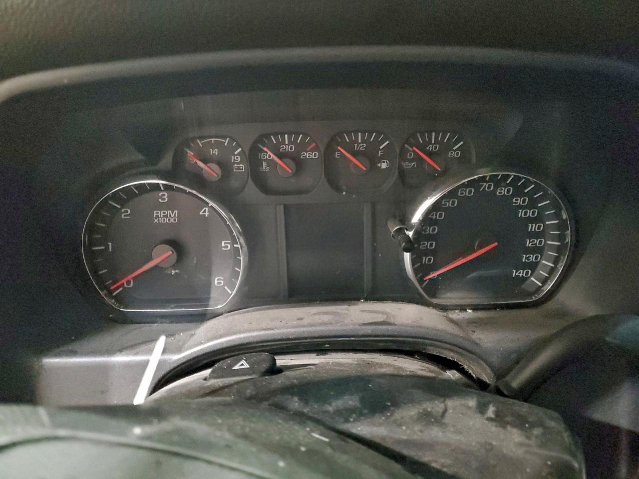 GMC Sierra C1500 Image 10