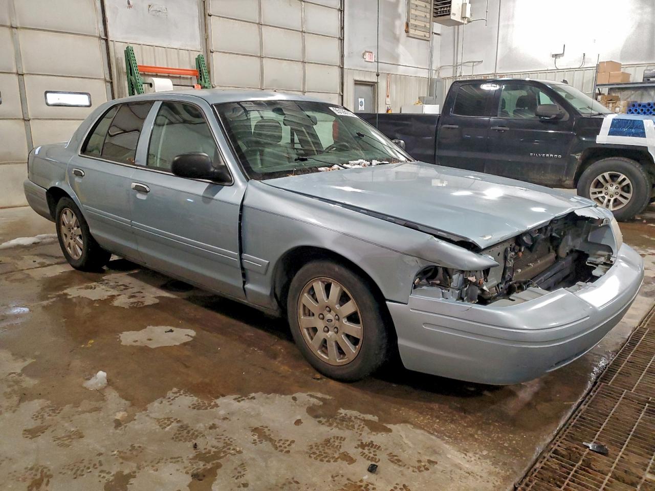 Ford Crown Vic Lx Image 3