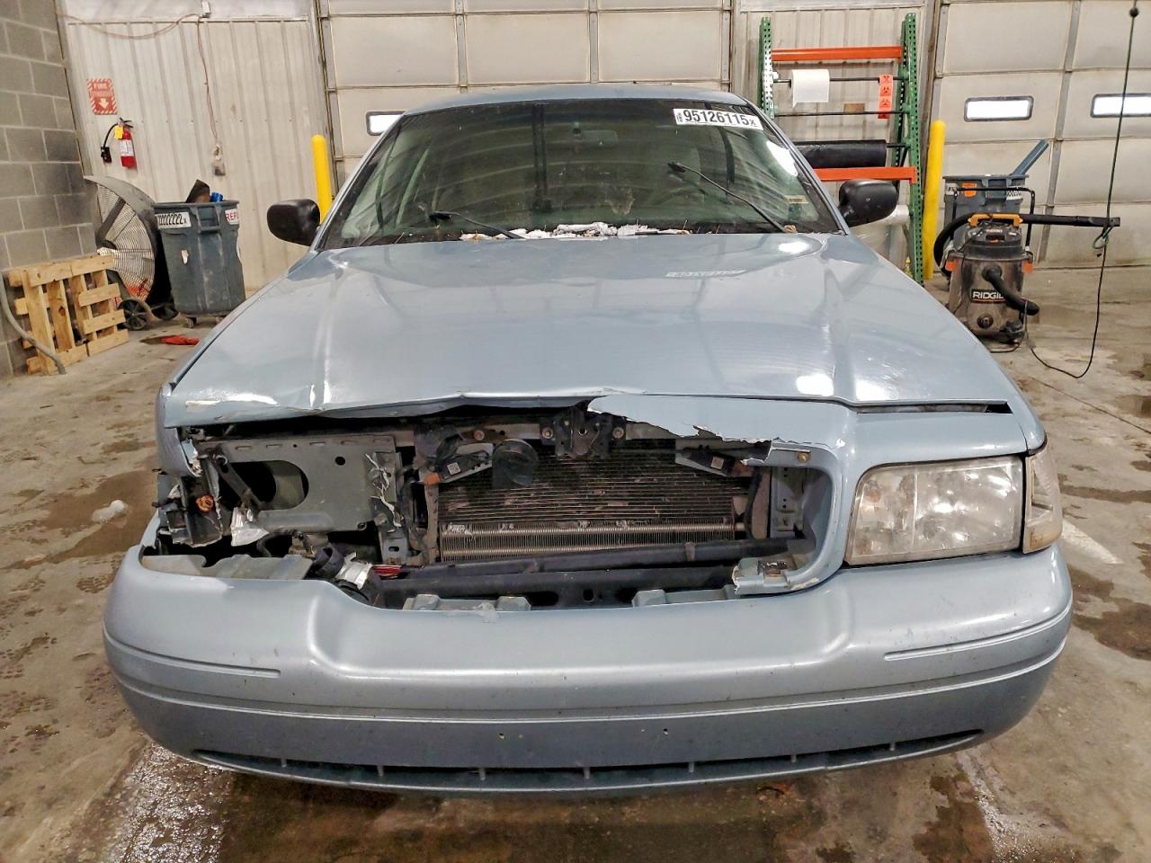 Ford Crown Vic Lx Image 8