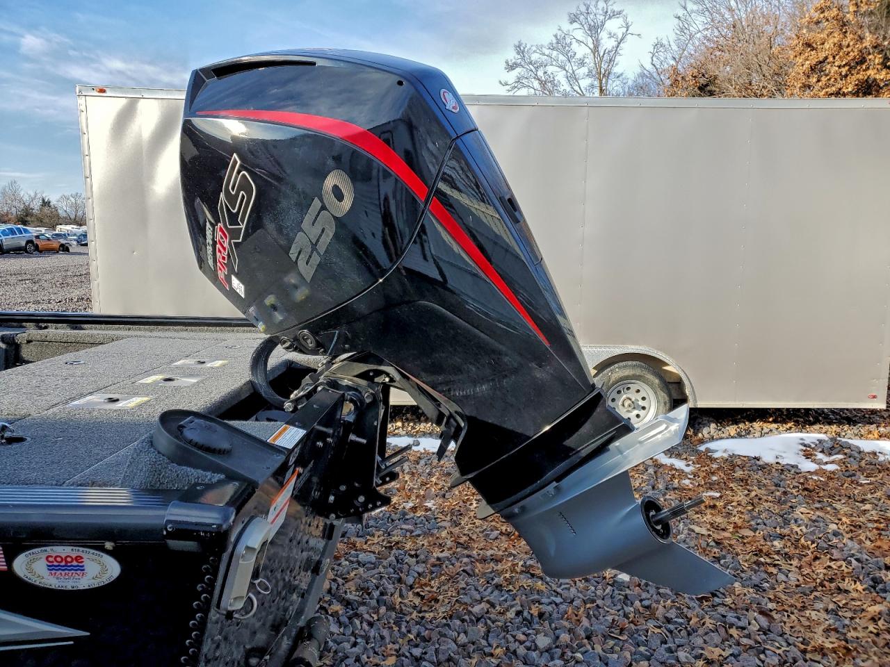 Lund Boat W Trl Image 6