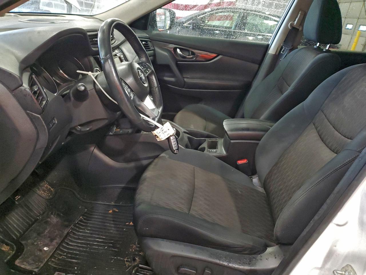 Nissan Rogue Sv Image 3