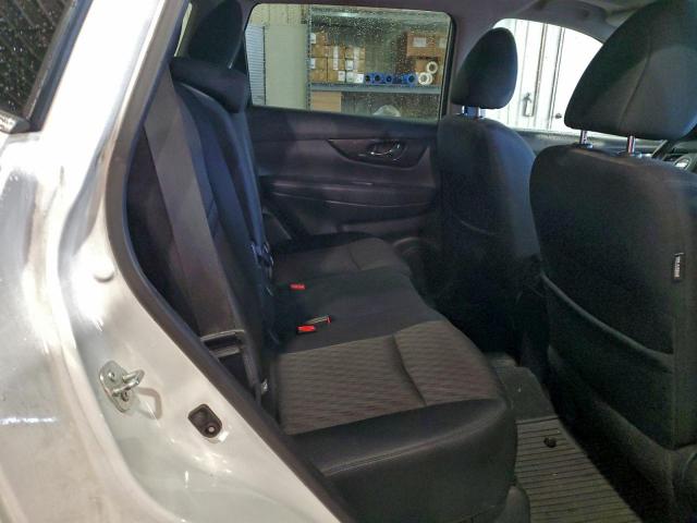 Nissan Rogue Sv Image 4