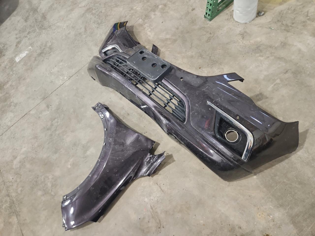 Buick Envision Premium Image 2