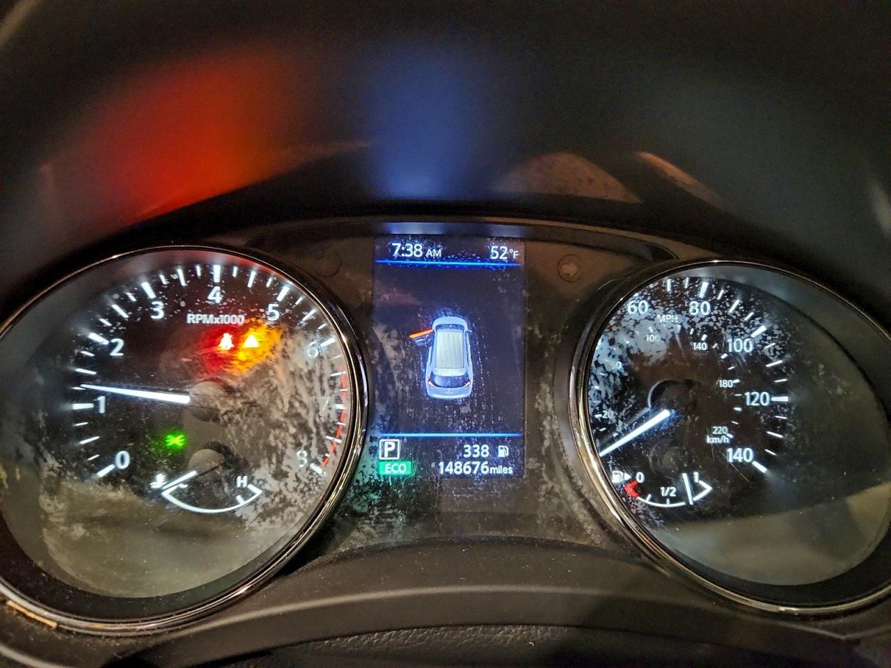 Nissan Rogue S Image 8