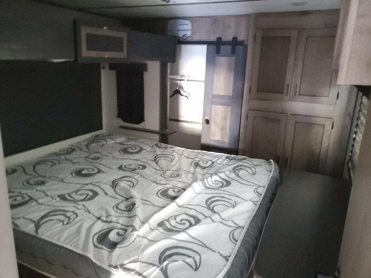 Kyrv Trailer Image 6