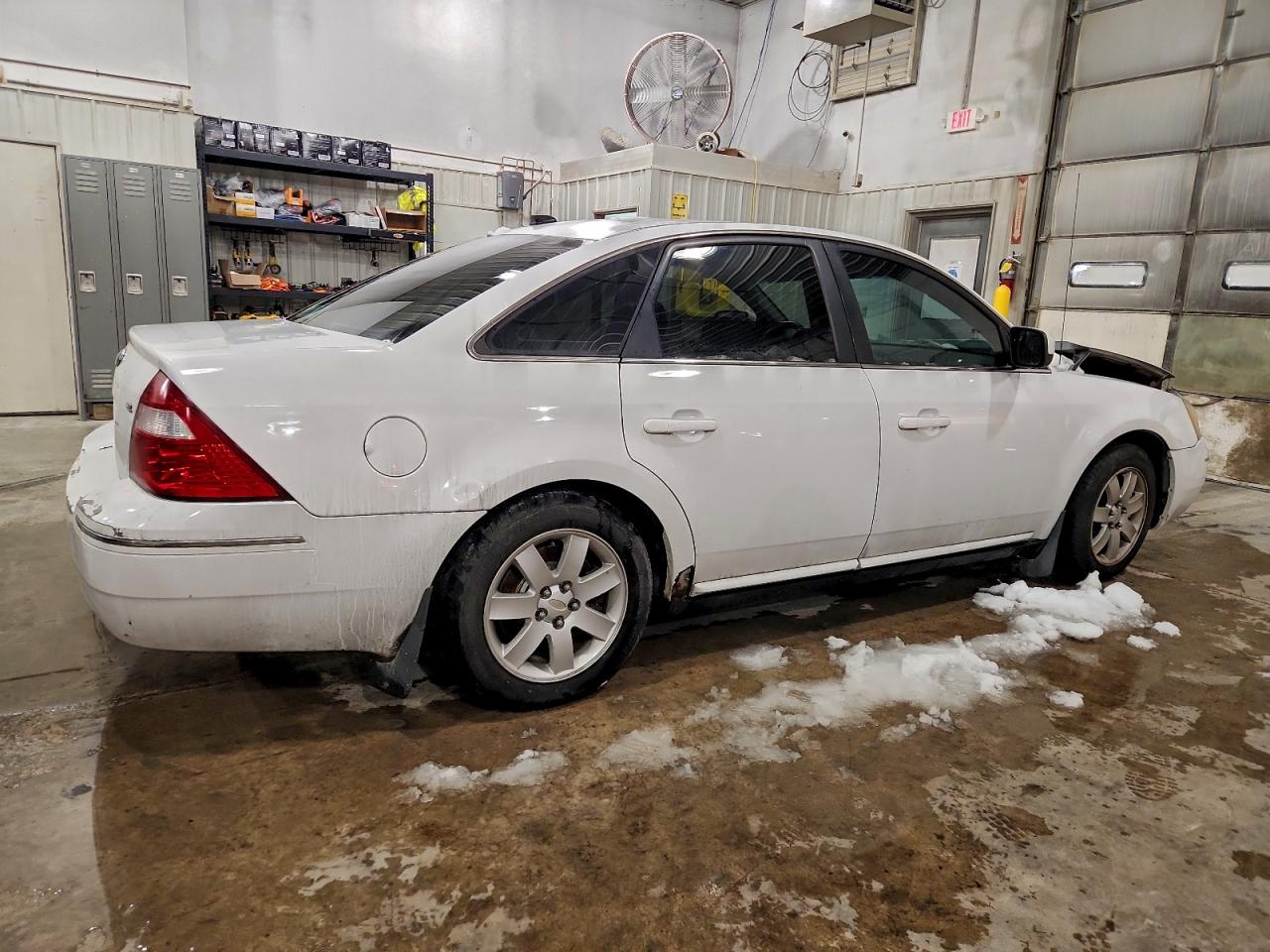 Ford 500 Sel Image 6