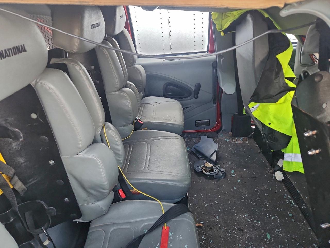 International 4000 Serie 4400 Image 9