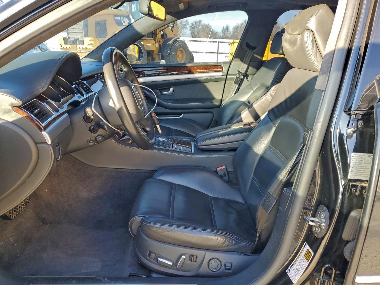 Audi S8 Quattro Image 5