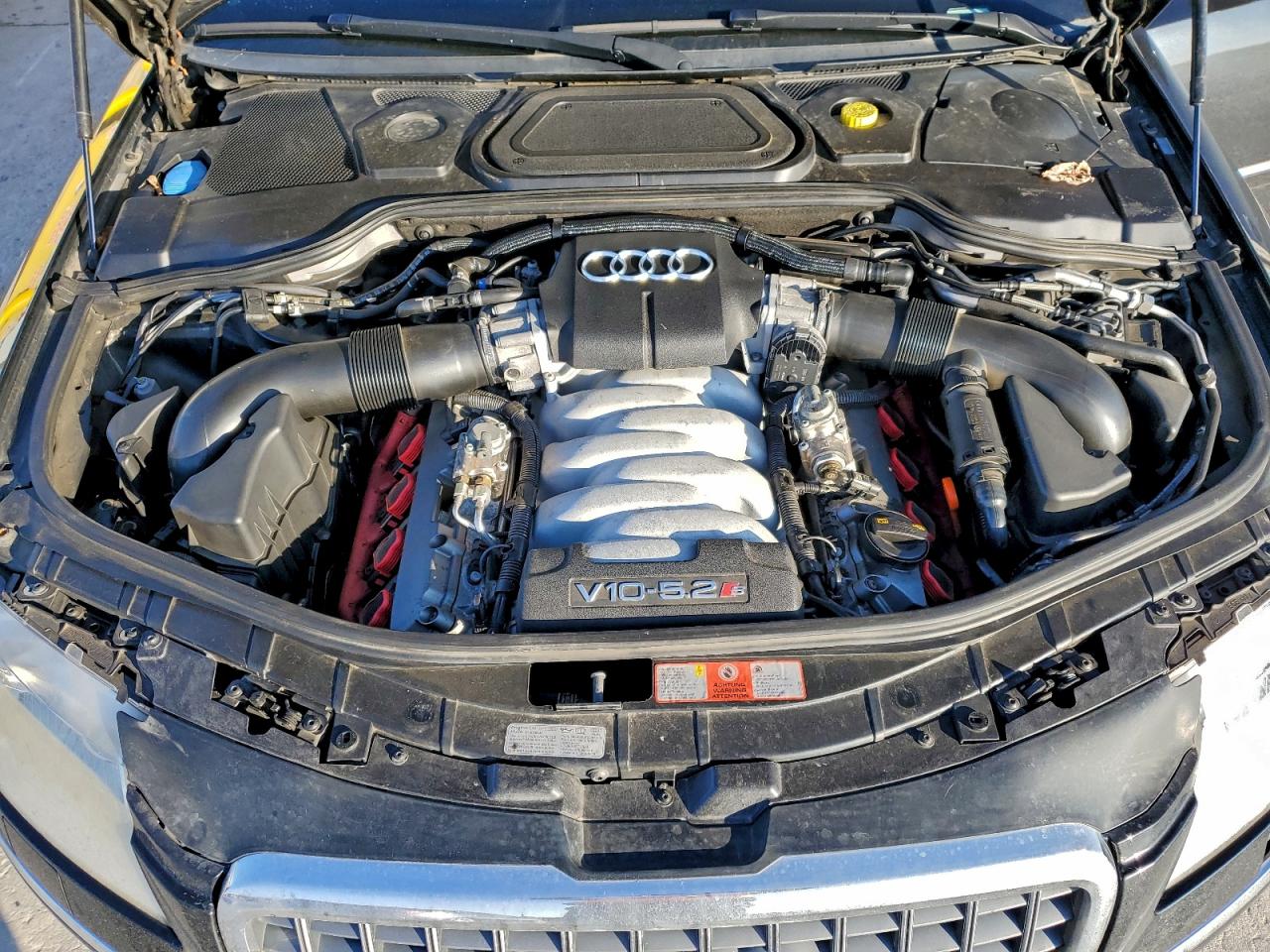 Audi S8 Quattro Image 12