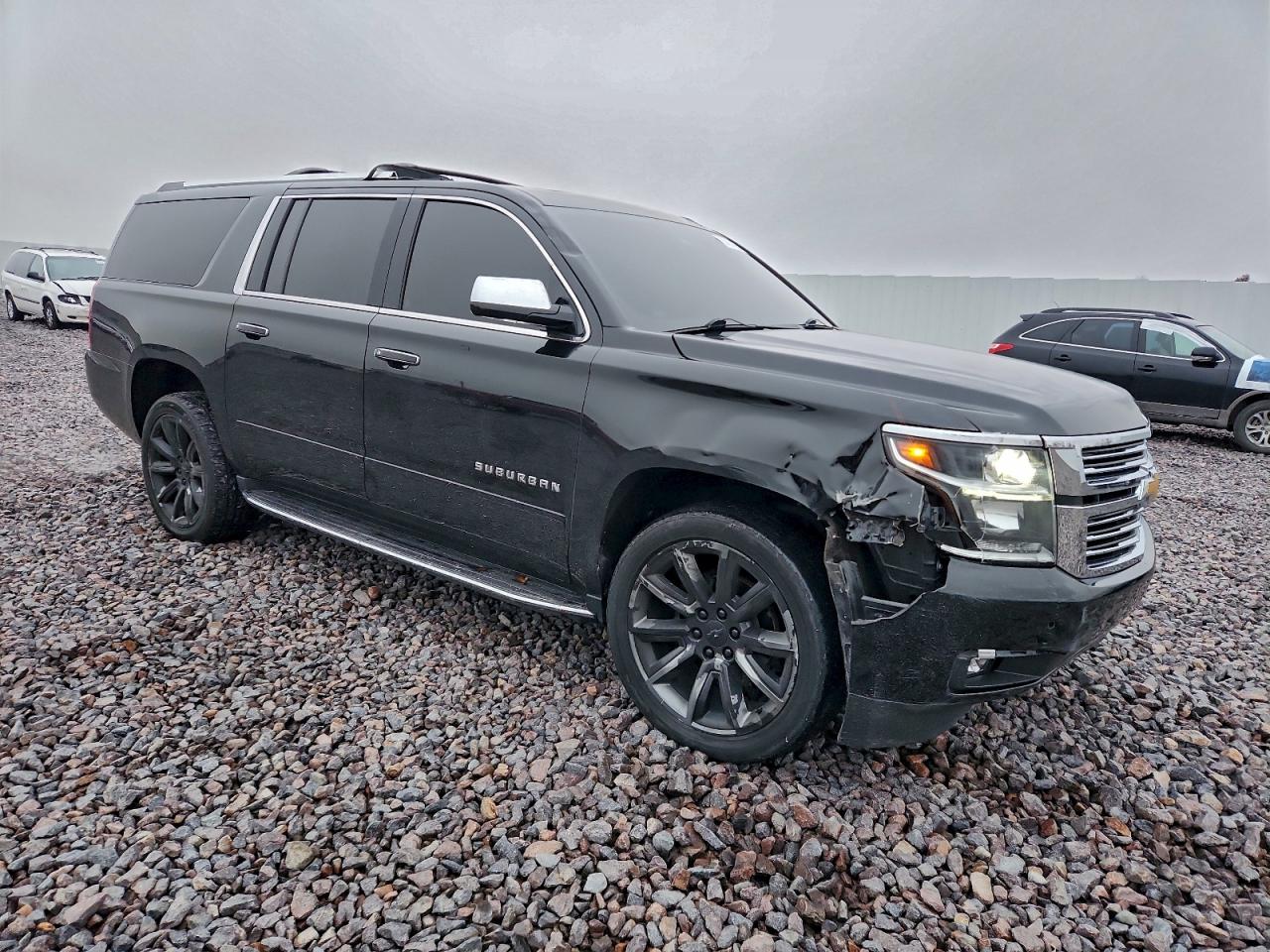 Chevrolet Suburban K1500 Premier Image 8