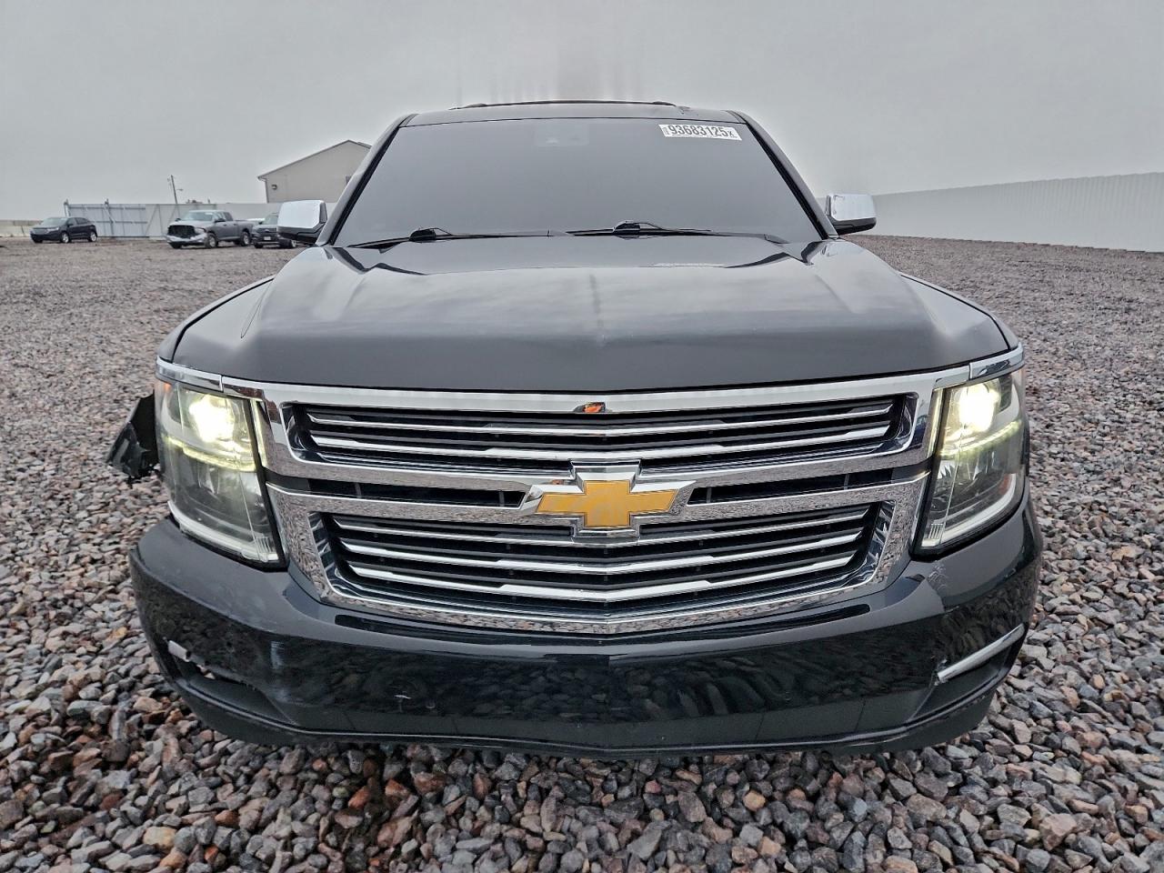 Chevrolet Suburban K1500 Premier Image 3