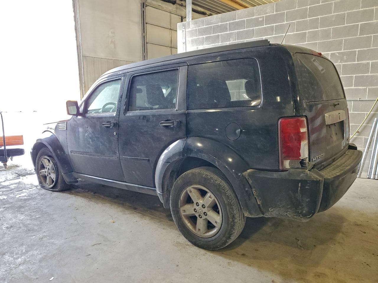 Dodge Nitro Slt Image 3