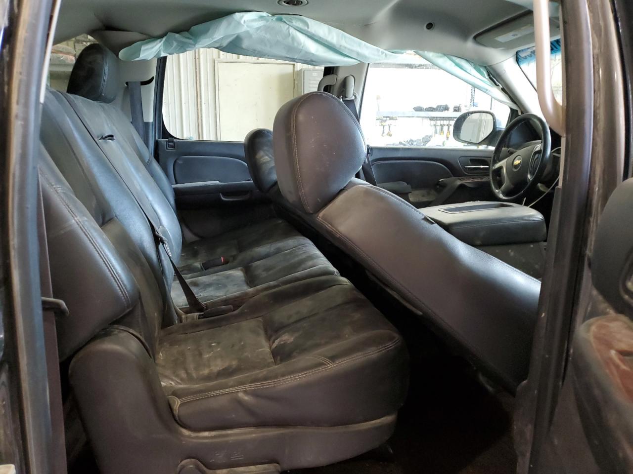 Chevrolet Suburban K1500 Lt Image 7