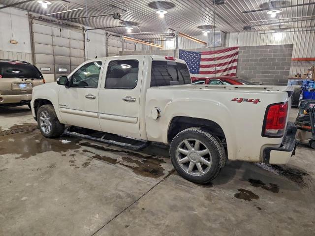 GMC Sierra K1500 Denali Image 4