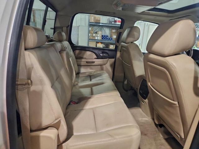 GMC Sierra K1500 Denali Image 2