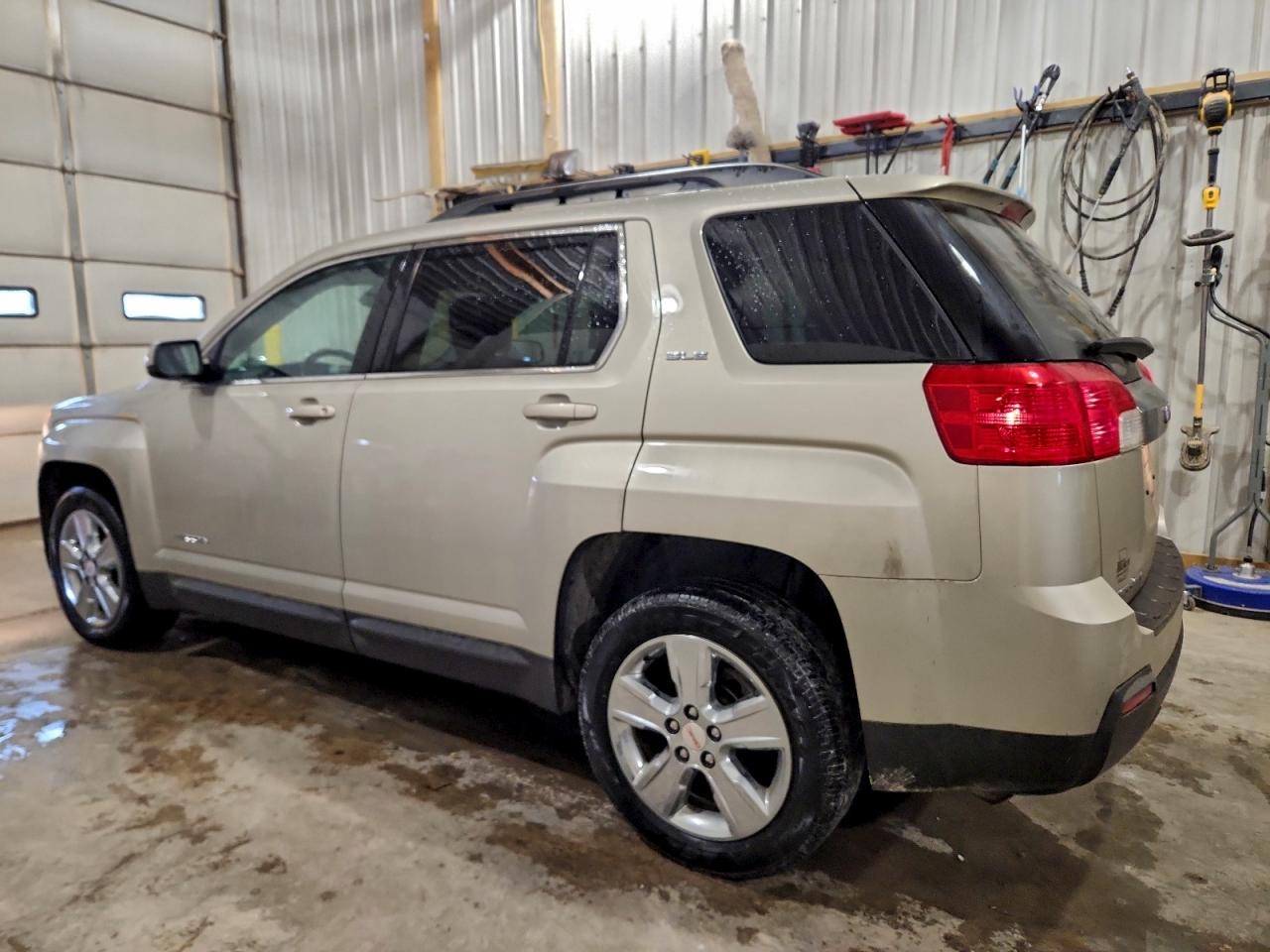 GMC Terrain Sle Image 3