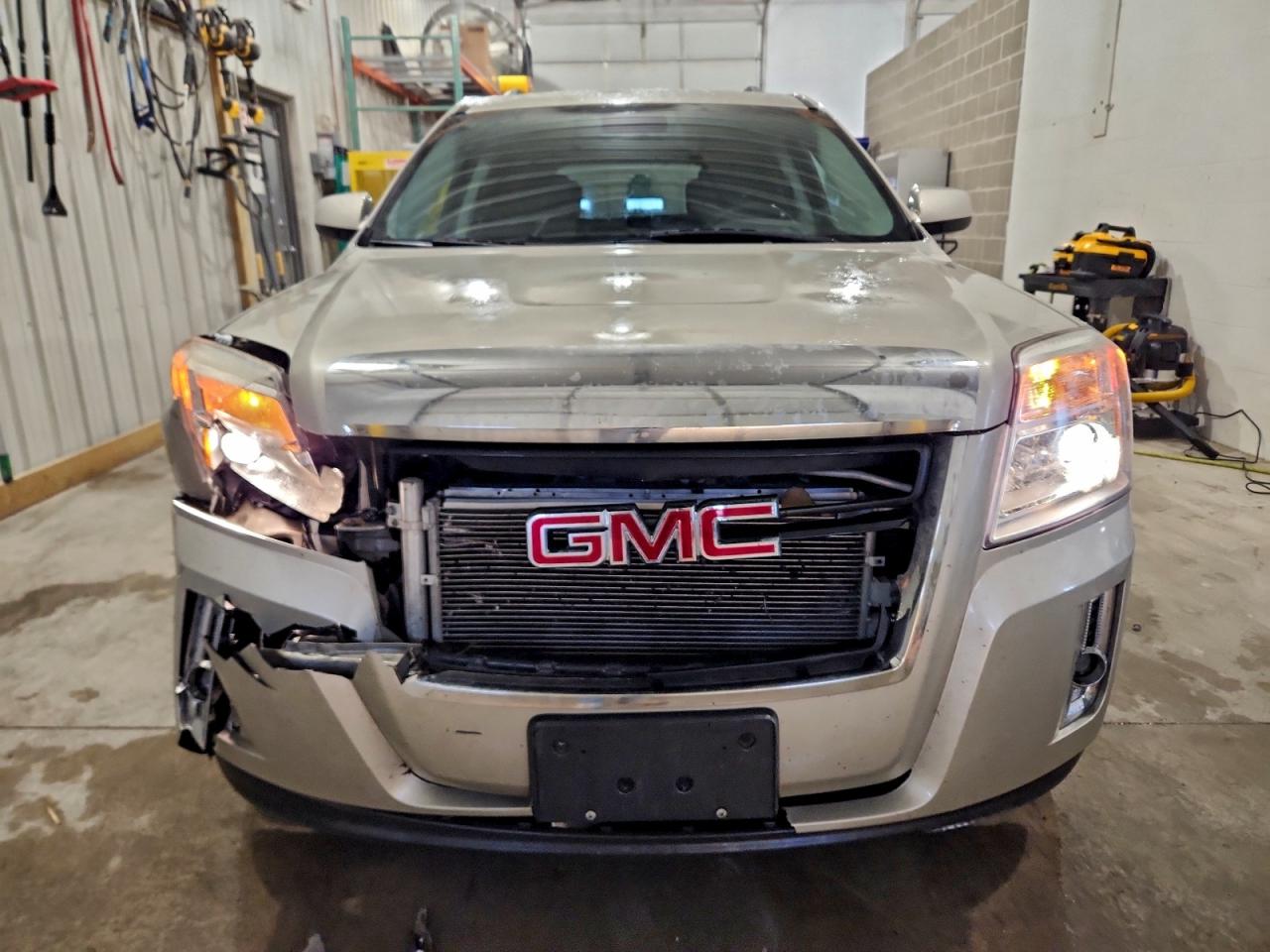 GMC Terrain Sle Image 4