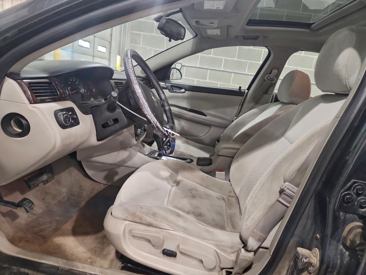 Chevrolet Impala Lt Image 12